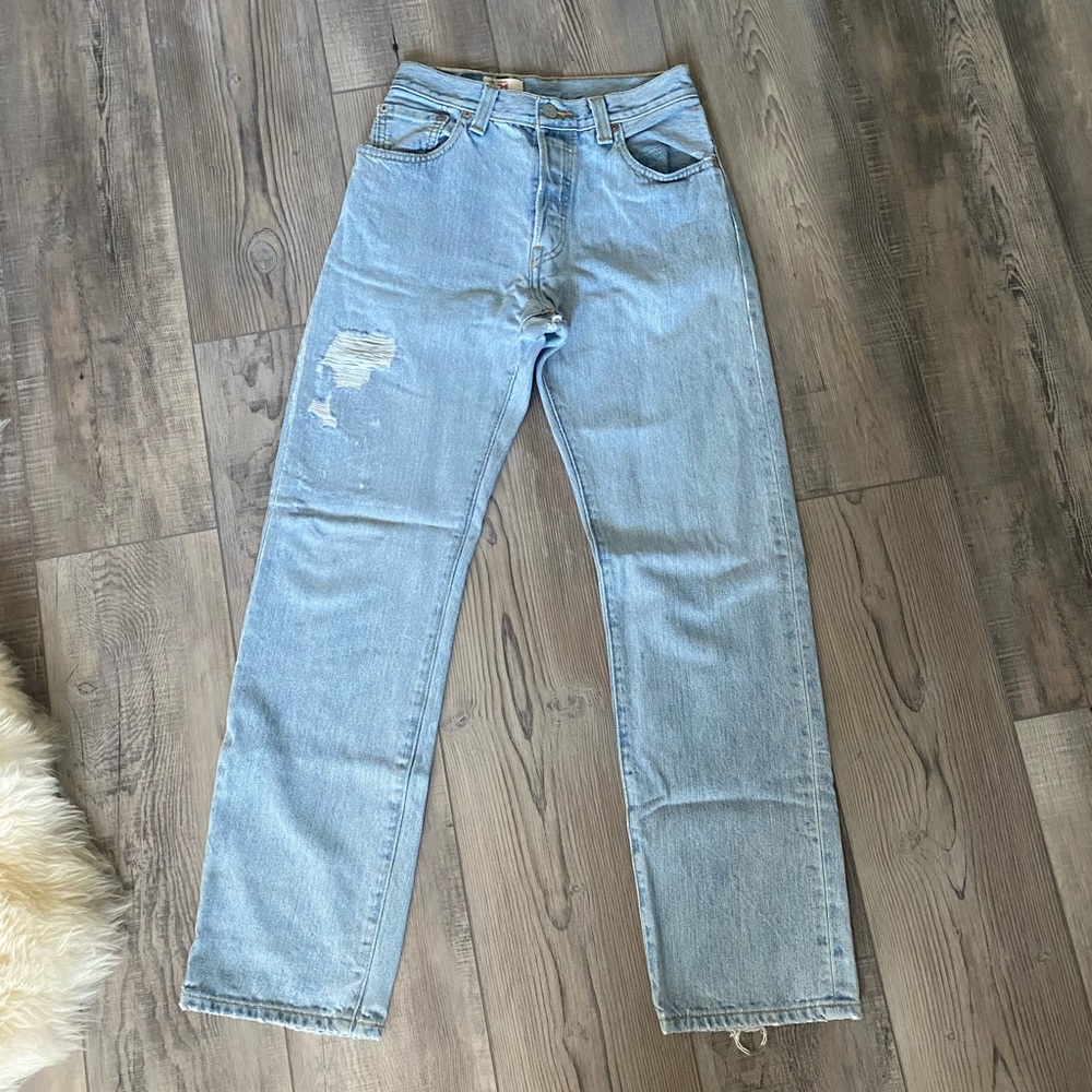 90s vintage Levi’s 501s light wash